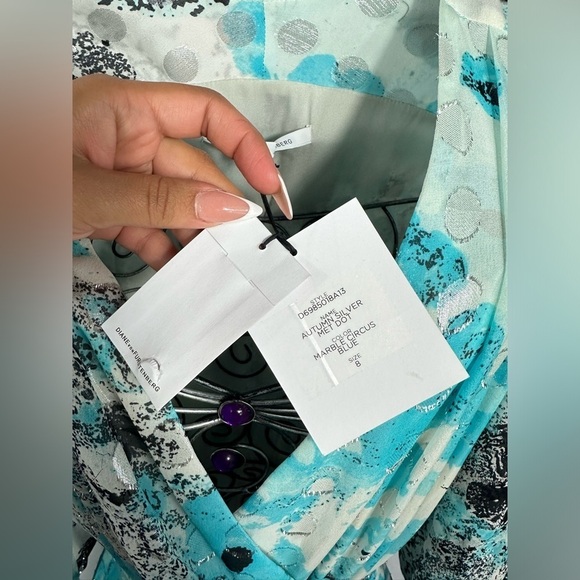 NWT Diane Von Furstenberg Autumn Silver Met Dot wrap mini dress size 8 - Picture 6 of 14